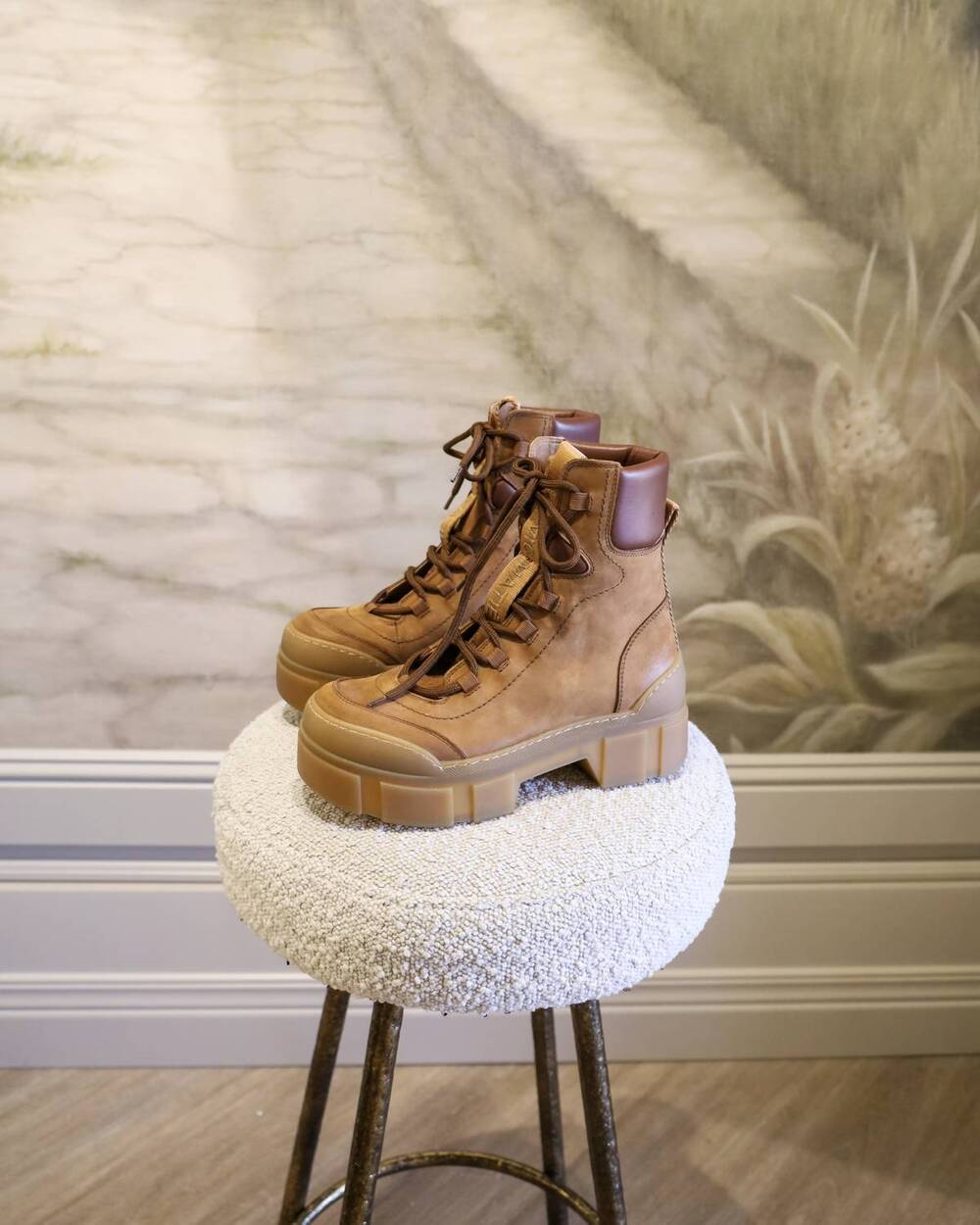 NEW VIC MATIE women's combat boot in nahum/travel camel brown